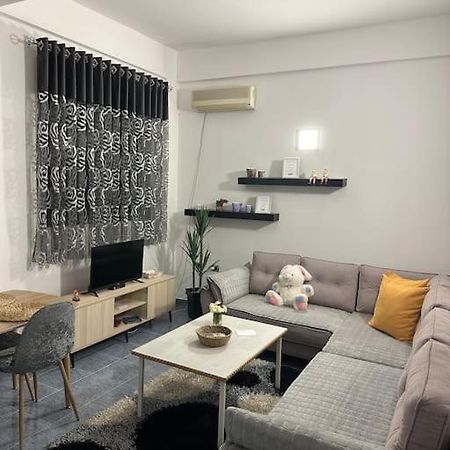 Apartment Near The Centre Of Tirana Exterior foto